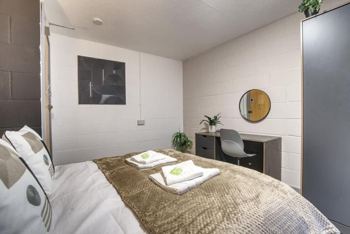 1Br City Centre Apt, Self Check In, Wifi, By Derbnb Sheffield Extérieur photo